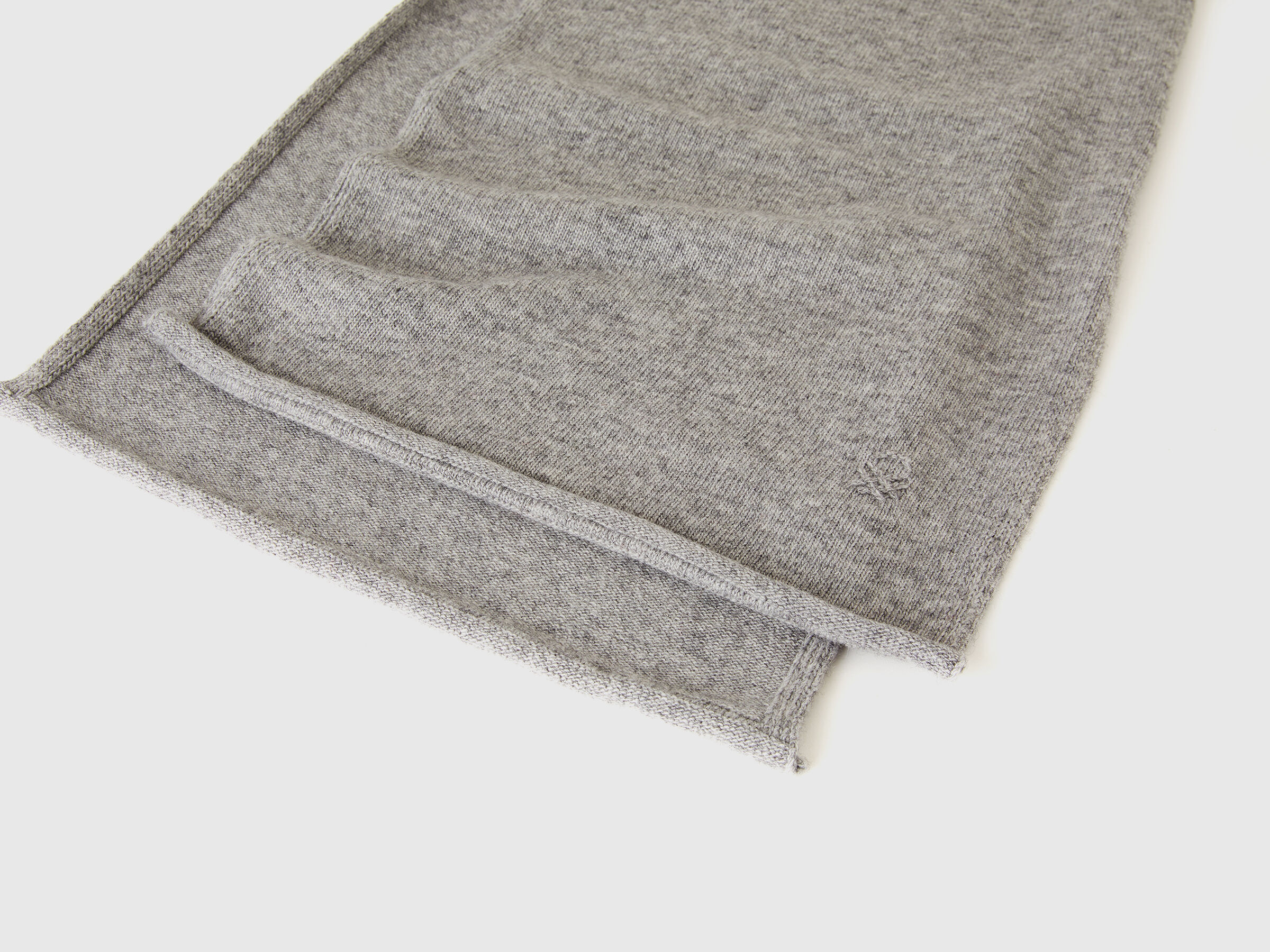 KNITTED SCARF Mujer image number 2